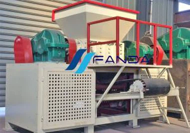 Máy băm gỗ thải